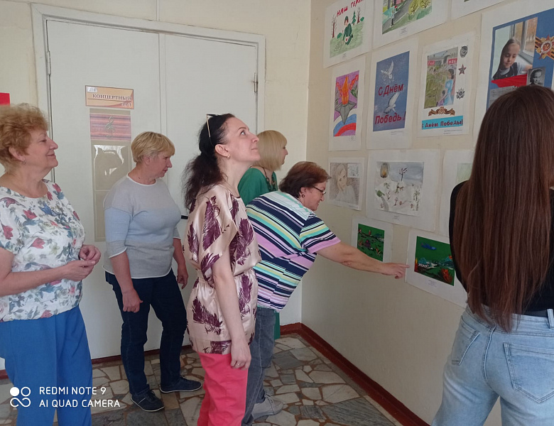 ВЫСТАВКА «ЖИВУТ ГЕРОИ В ПАМЯТИ НАРОДА»