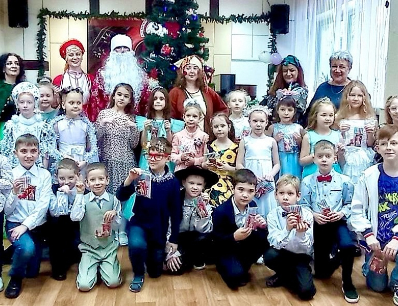НОВОГОДНЕЕ ПРИКЛЮЧЕНИЕ АБАШЕВСКОЙ ИГРУШКИ