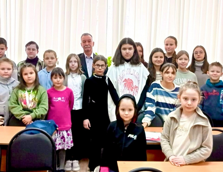 ДИАЛОГИ С ГЕРОЯМИ