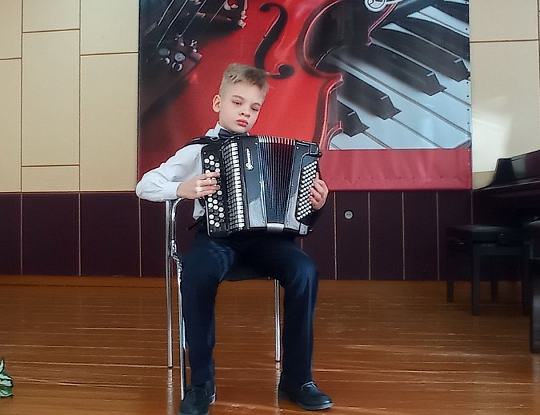 IV открытый городской фестиваль-конкурс исполнительского мастерства на баяне и аккордеоне имени Л.В. Козловой