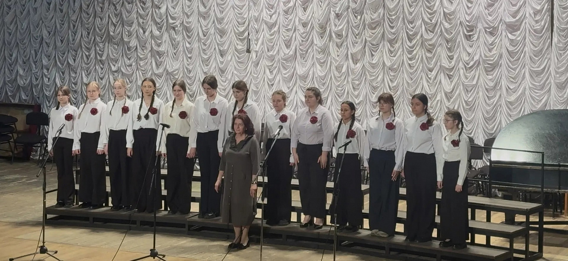 РАДУЙТЕСЯ, ЛЮДИЕ!
