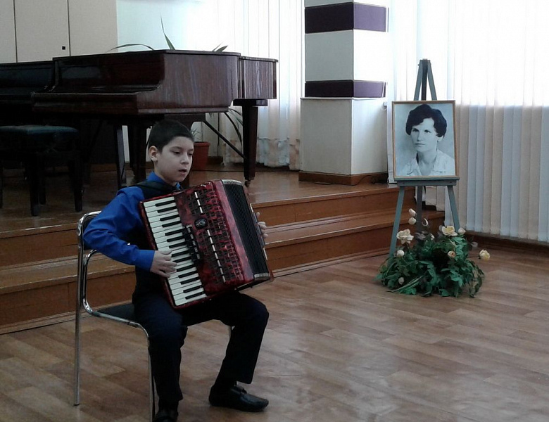 IV открытый городской фестиваль-конкурс исполнительского мастерства на баяне и аккордеоне имени Л.В. Козловой